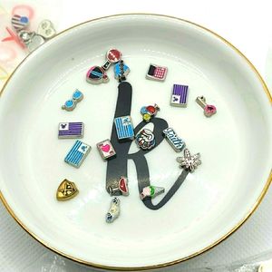 🆕️ Lot of Random Charms